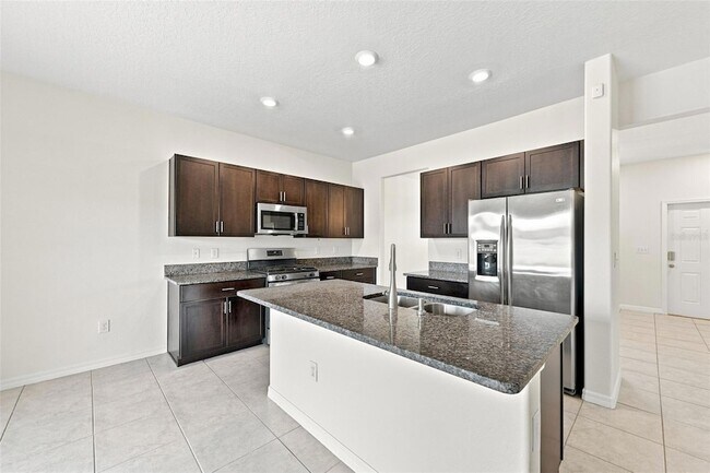 Building Photo - 9454 Channing Hill Dr