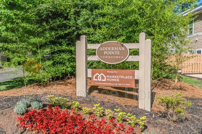 Building Photo - 207 Adderman Dr