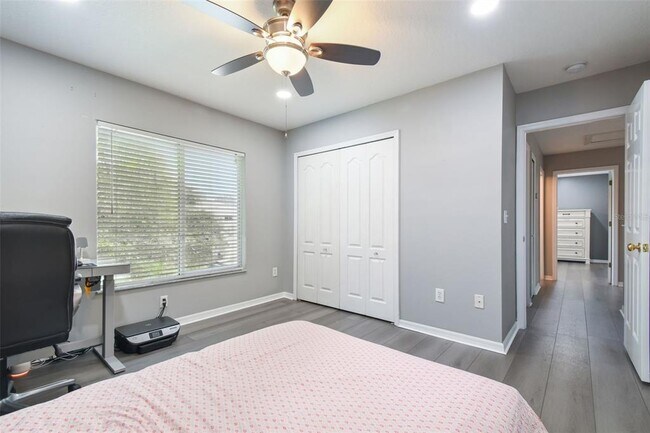 Building Photo - 19426 Sandy Springs Cir