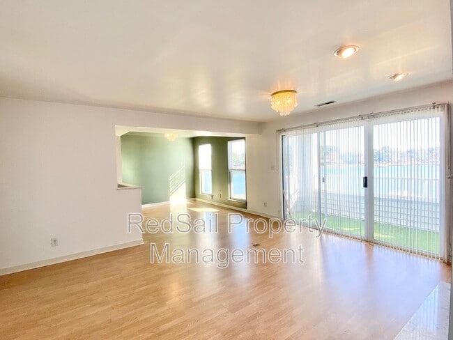 Building Photo - 212 Dockside Dr