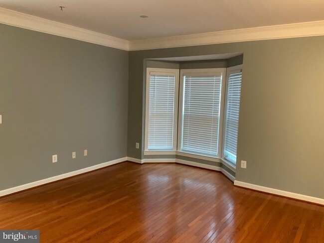 Building Photo - 3301 Castle Ridge Cir