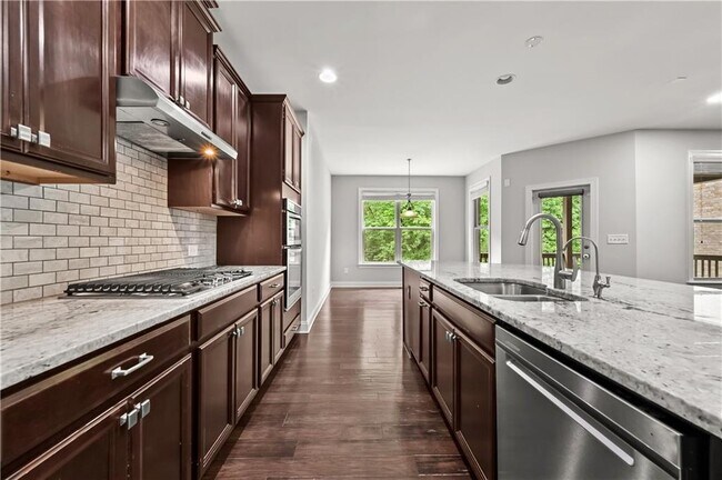 Building Photo - 9965 Cameron Parc Cir