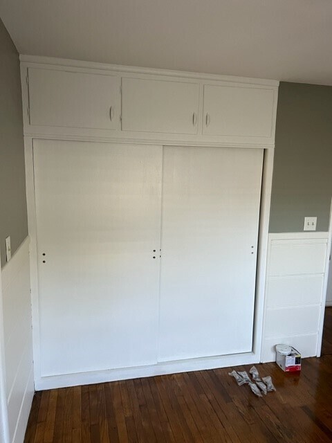 Bedroom 1 closets and built-ins - 536 Cypress Ave