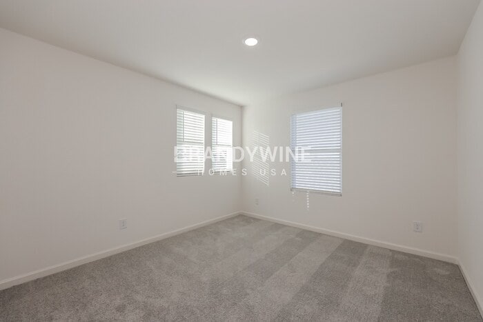 Building Photo - 8344 Sniptoe Dr