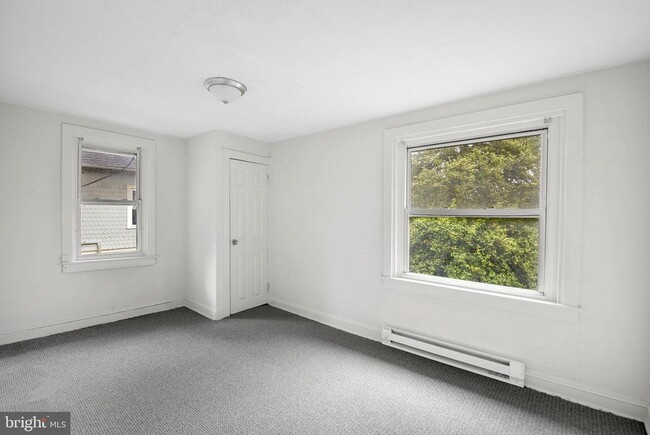 Building Photo - 126 N Wycombe Ave