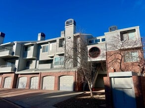 Building Photo - Charming 2 Bedroom Second Story Condo with easy access to everything!