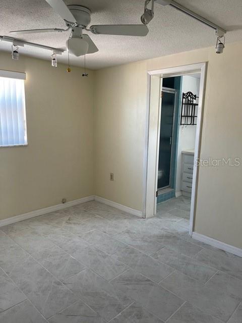 Building Photo - 8828 Eileen Dr