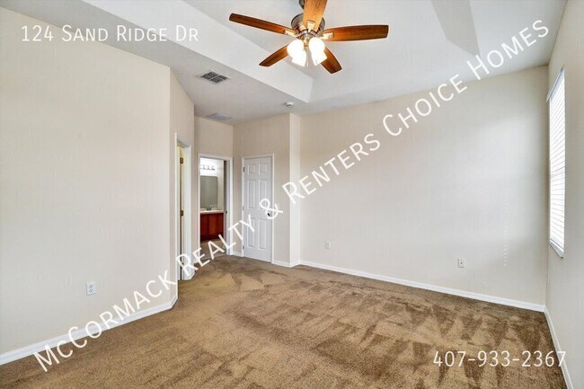 Building Photo - 124 Sand Ridge Dr