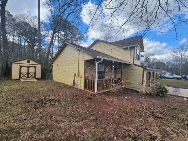 Building Photo - 2990 Carriage Trail