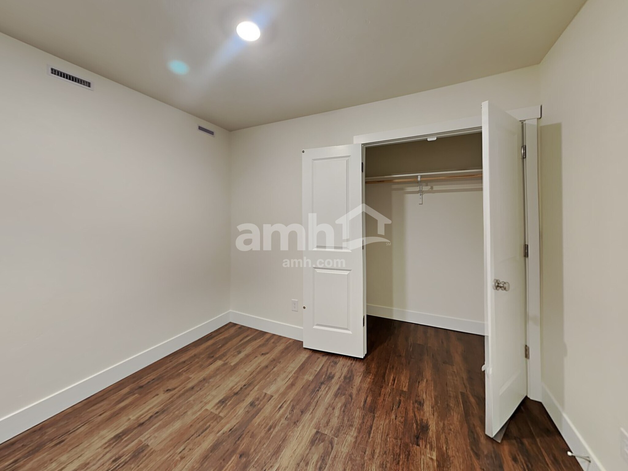 Building Photo - 4036 S Slate Creek Ave
