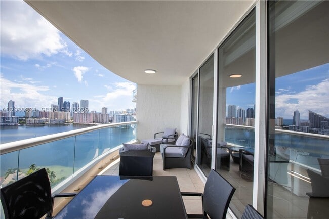 Building Photo - 6000 Island 2602 Is