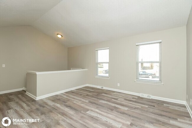 Building Photo - 9109 W 49th St, Merriam, KS 66203