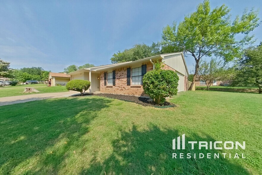 Building Photo - 1818 Pilot Way
