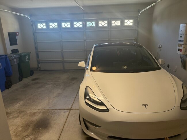 Building Photo - 1141 Veranda Wy