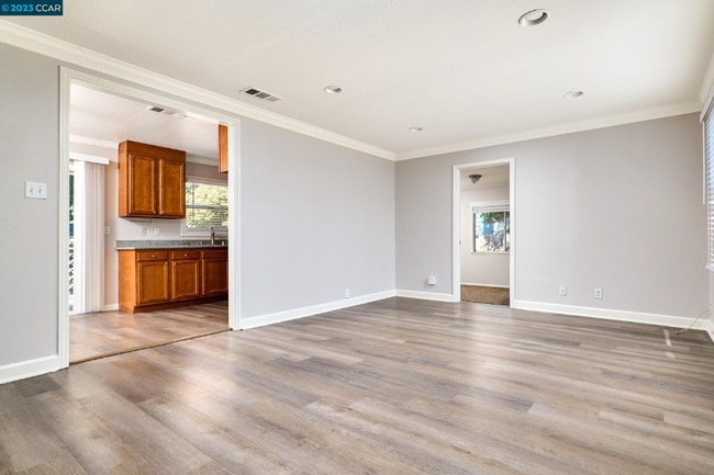 Building Photo - 2647 Garden Ave