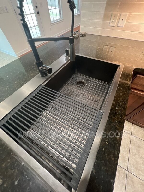 Building Photo - 628 Joe Bruer Rd