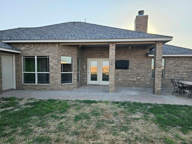 Building Photo - 20009 FM2192