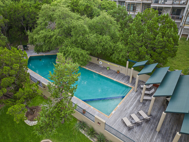 Building Photo - 1707 Spyglass Dr
