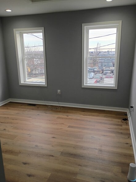 Building Photo - 2525 E Biddle St