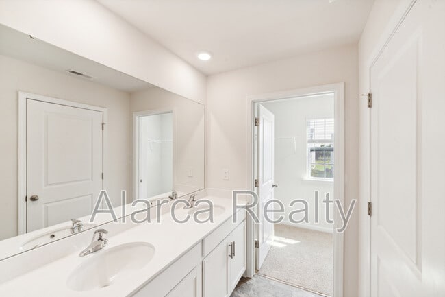 Building Photo - 14112 Wilson Mac Ln