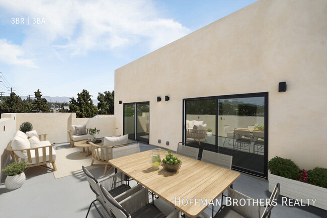 Building Photo - 3564- 3566 Eagle Rock Blvd Los Angeles, CA...