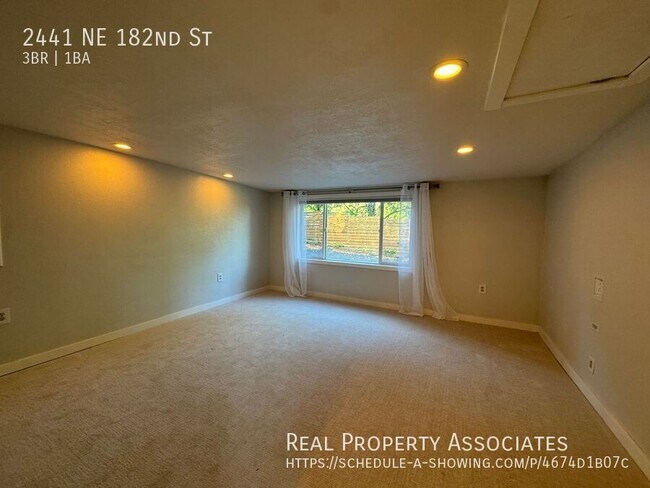 Building Photo - 2441 NE 182nd St