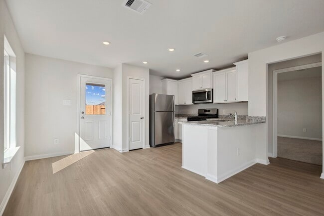 Building Photo - 313 Grayson Baw Ln