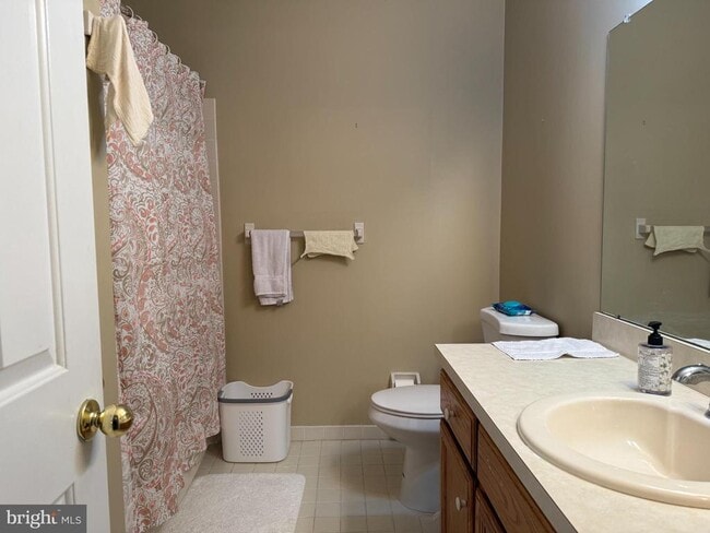 Building Photo - 3 Nathan Ct