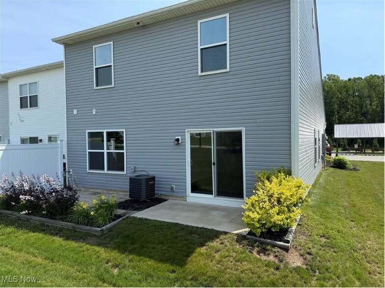 Building Photo - 3464 Magnolia Ln