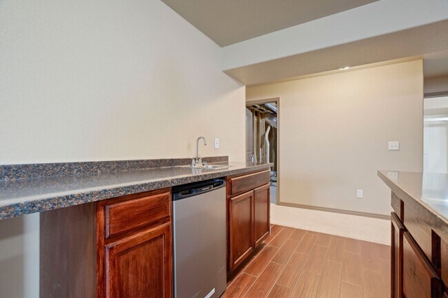 Building Photo - Ranch Style 4 Bedroom Home in Cordera...sh...