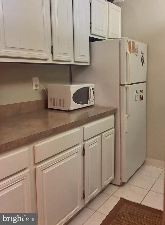 Building Photo - 2711 Ordway St NW