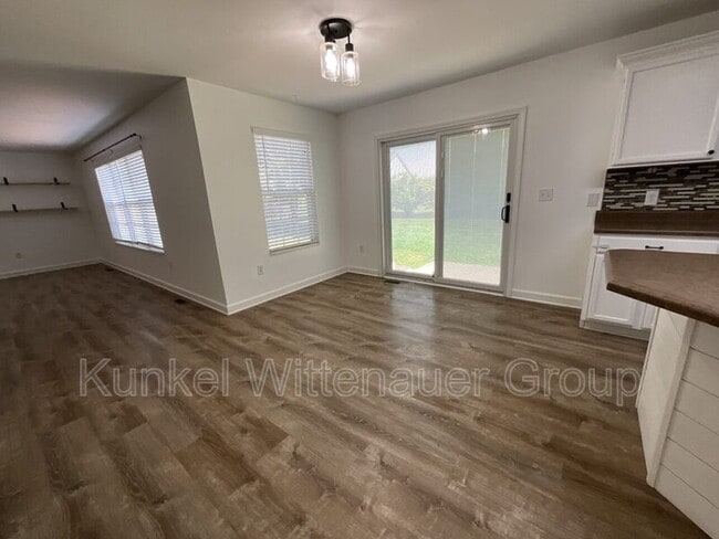 Building Photo - 2621 Greystone Estates Pkwy
