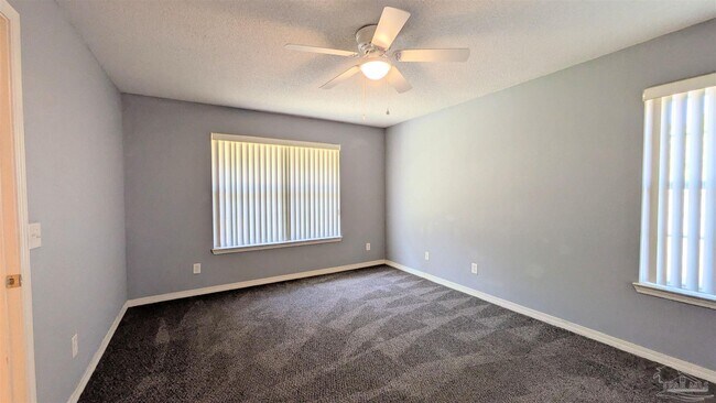 Building Photo - 7448 Chimney Pines Dr