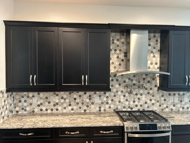 Building Photo - 32264 Rosewood Meadow Ln