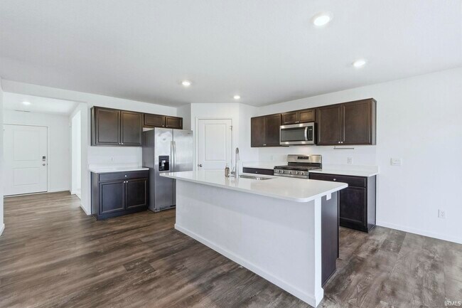 Building Photo - 4152 Bradley Dr