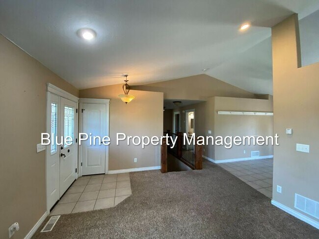 Building Photo - 3818 196 N