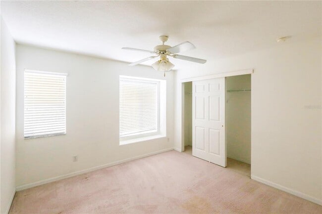 Building Photo - 16801 Sunrise Vista Dr