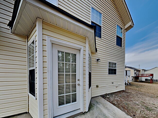 Building Photo - 4411 Gladewood Run