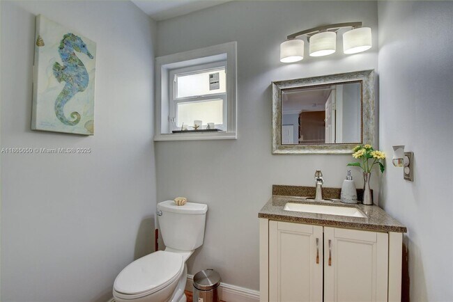 Building Photo - 6194 Buena Vista Dr