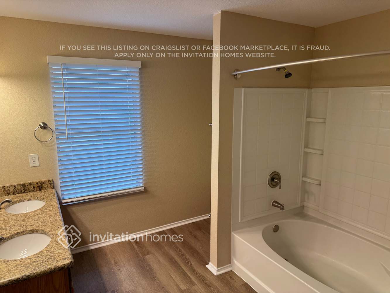 Building Photo - 7160 Little Mohican Dr