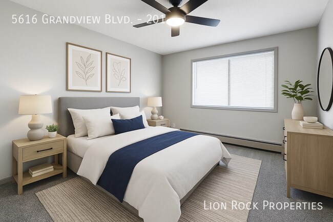 Building Photo - 5616 Grandview Blvd