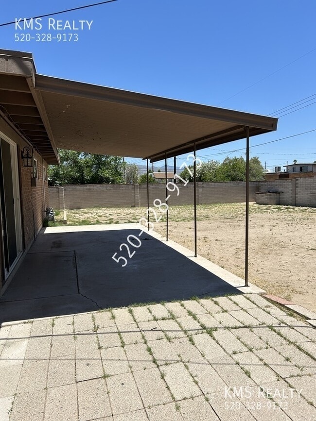 Building Photo - 7634 E Jalapa Pl