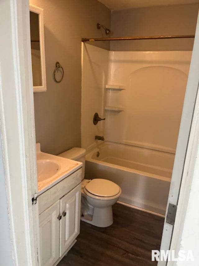 Building Photo - 1015 Arlington Ct