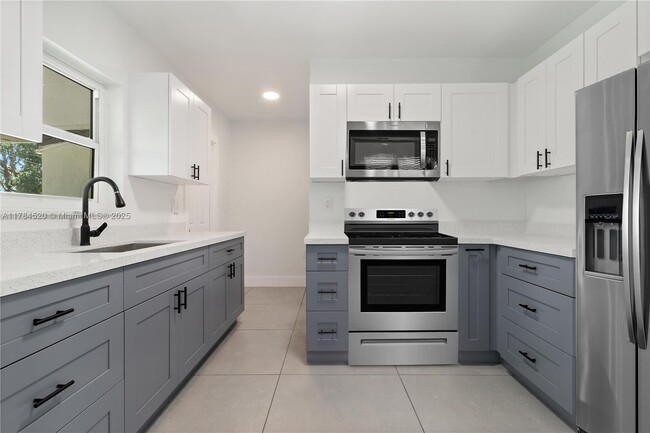 Building Photo - 2900 NW 160th St