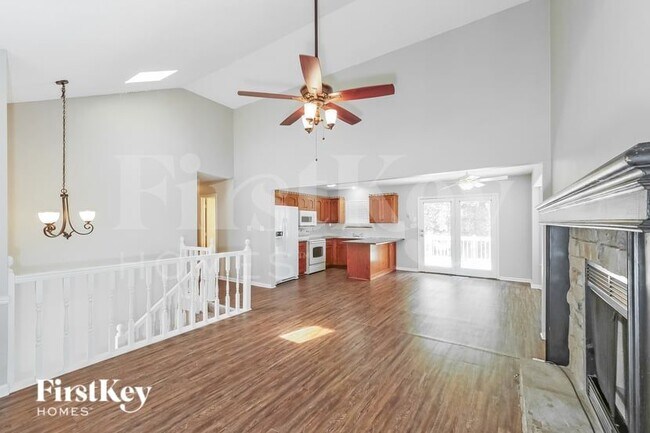 Building Photo - 2035 NE Cookson Ct