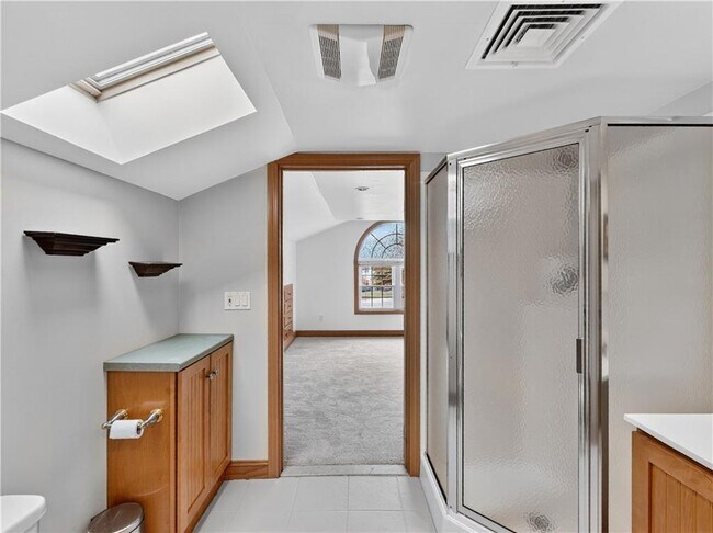 Building Photo - 239 Bulgarmarsh Rd