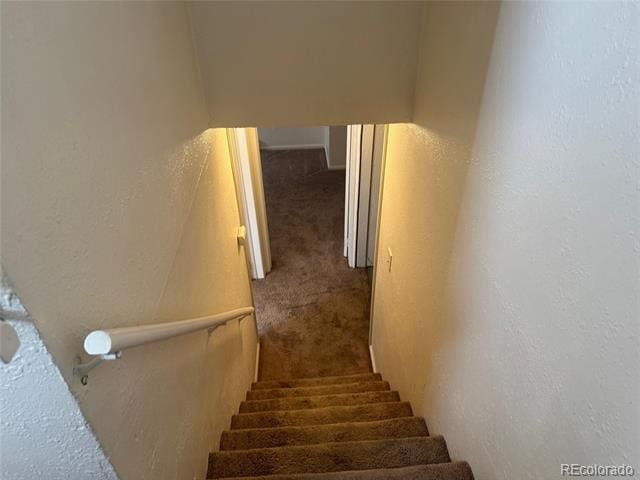 Building Photo - 630 S McKinley Ave