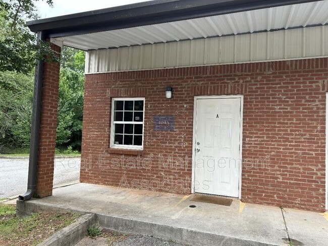 Primary Photo - 2757 GA-3