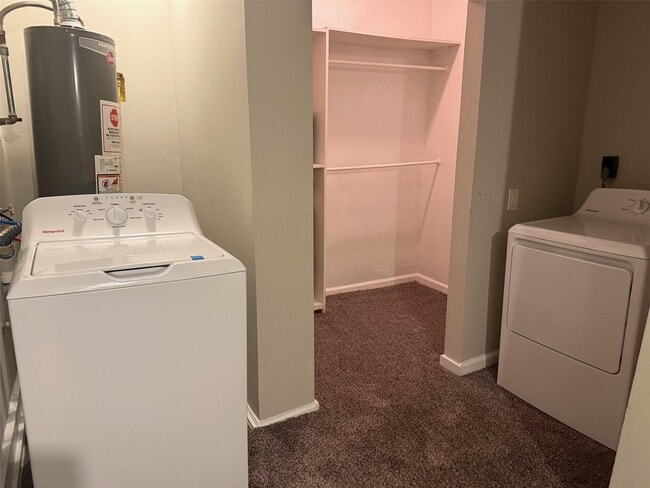 Building Photo - 5933 Southgood St