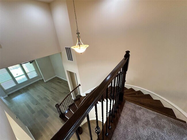Building Photo - 4102 Rainy Creek Ln
